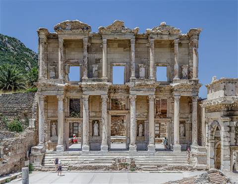 Efes Celsus Kütüphanesi